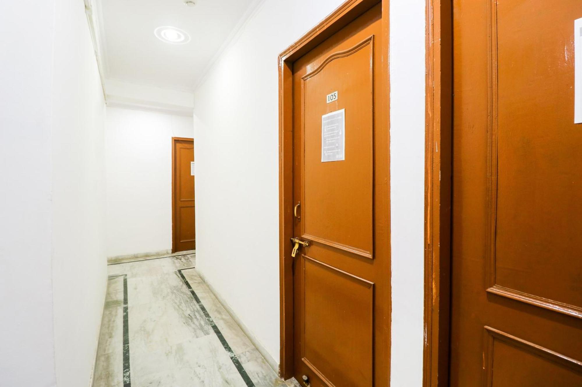 Hotel O Maurya Residency Gurgaon Exteriör bild