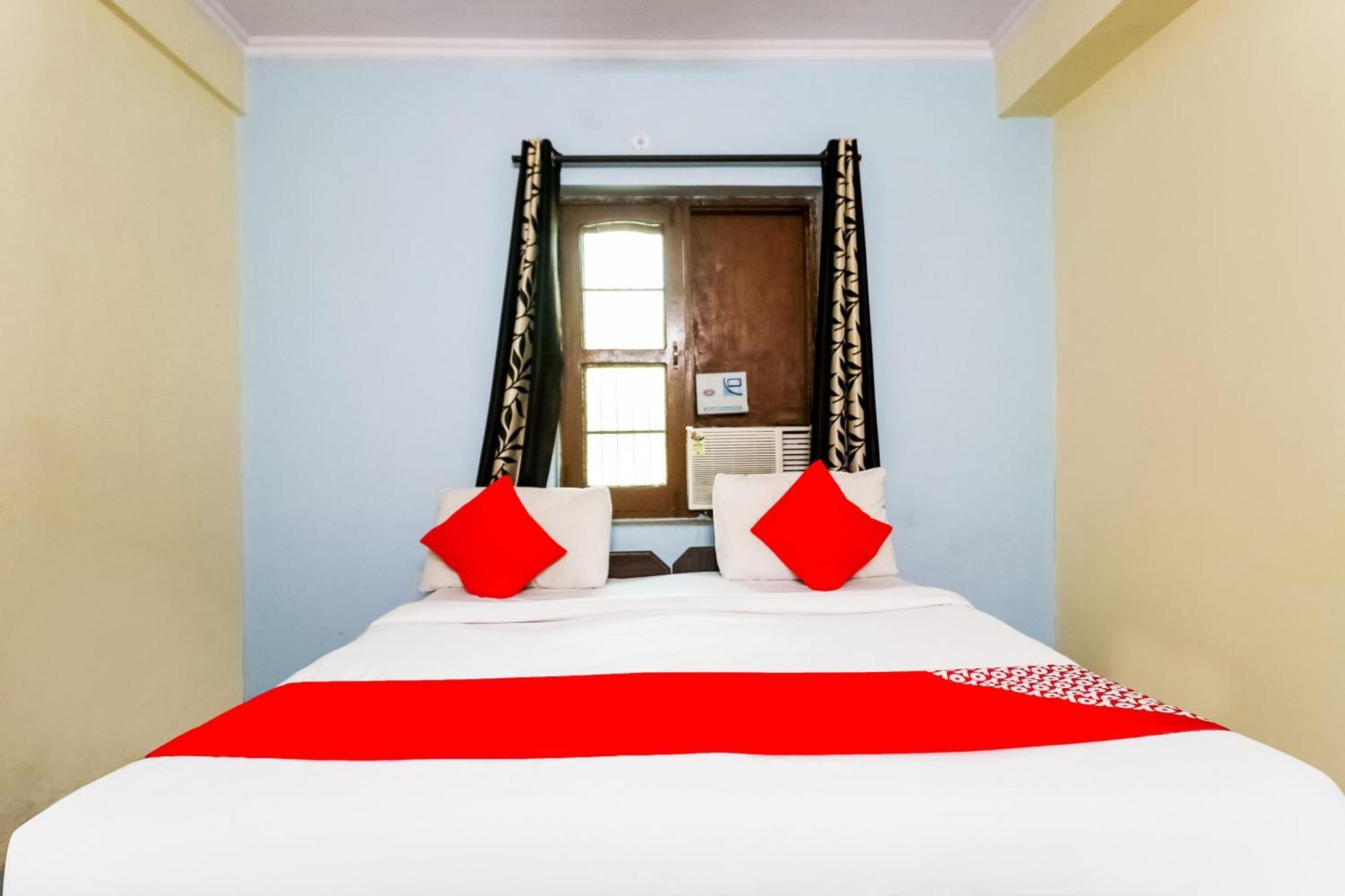 Hotel O Maurya Residency Gurgaon Exteriör bild