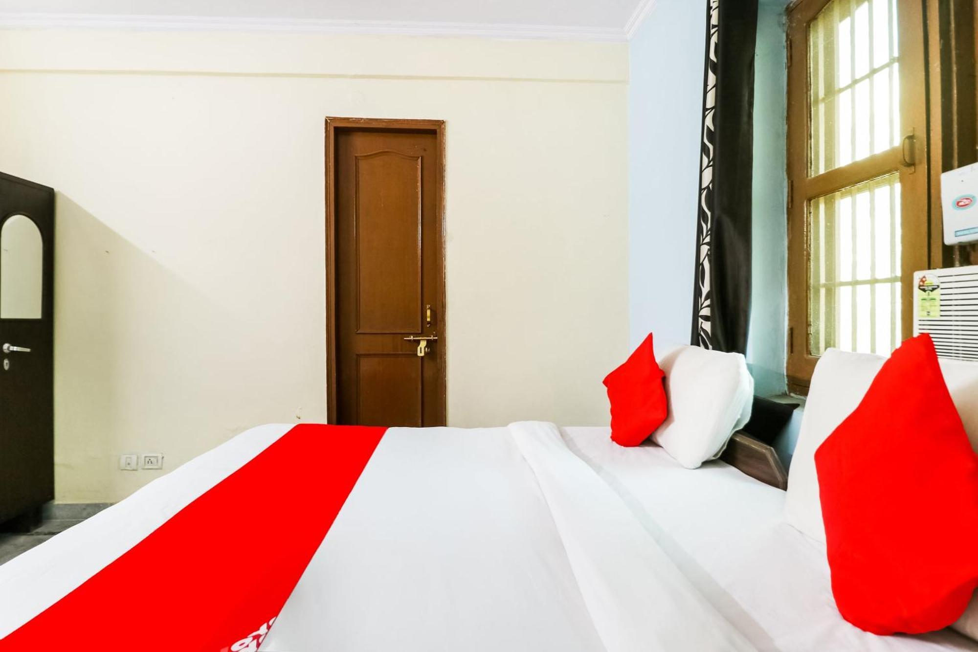 Hotel O Maurya Residency Gurgaon Exteriör bild